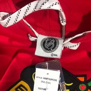 NHL CHICAGO BLACKHAWKS HODDIE XXL NEW WITH TAGS